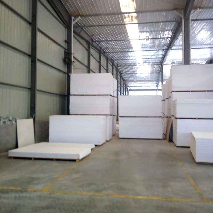 white-pvc-foam-sheet_295482.jpg