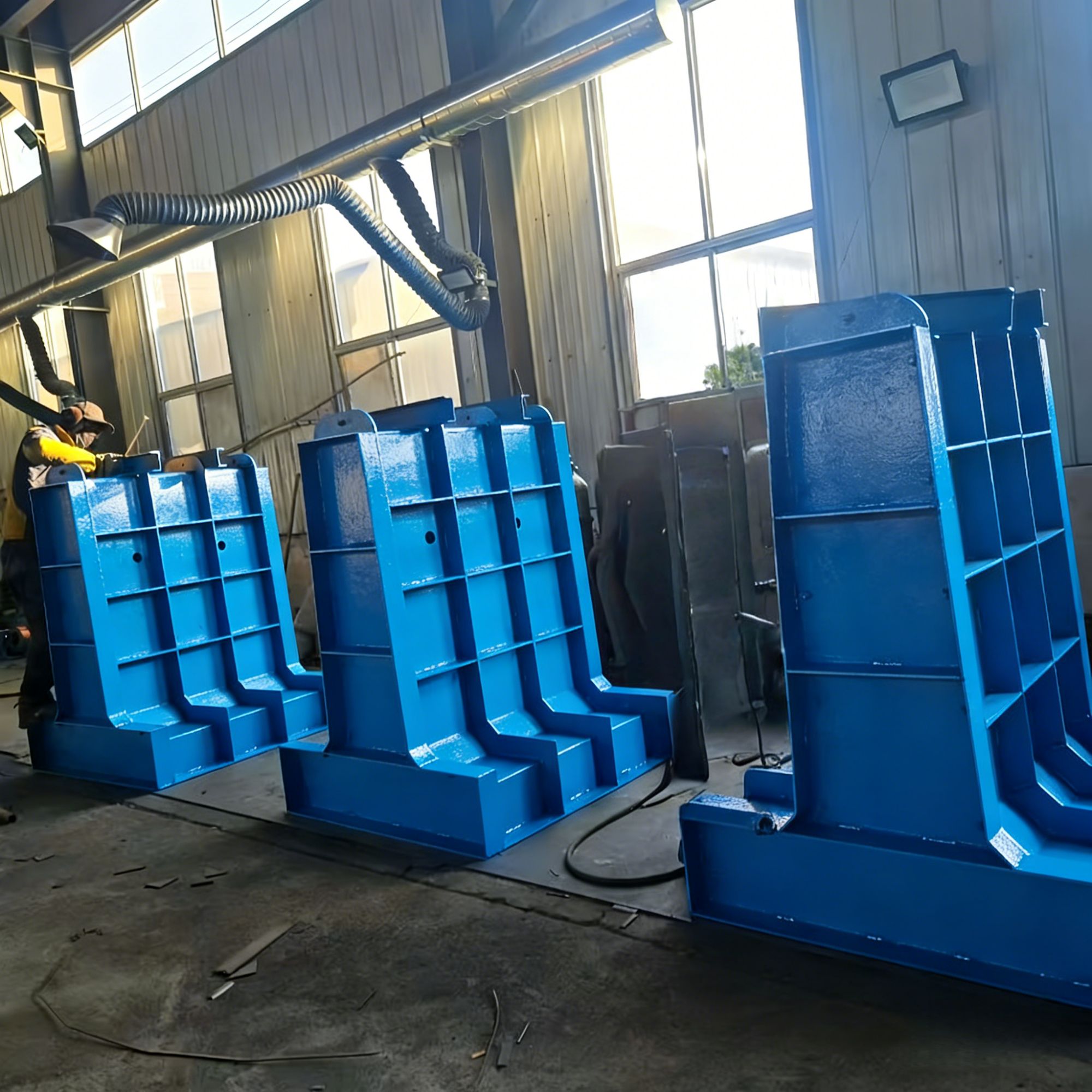 Precast L-shaped Wall Mold: Expert Manufacturing from China's Leading Producer